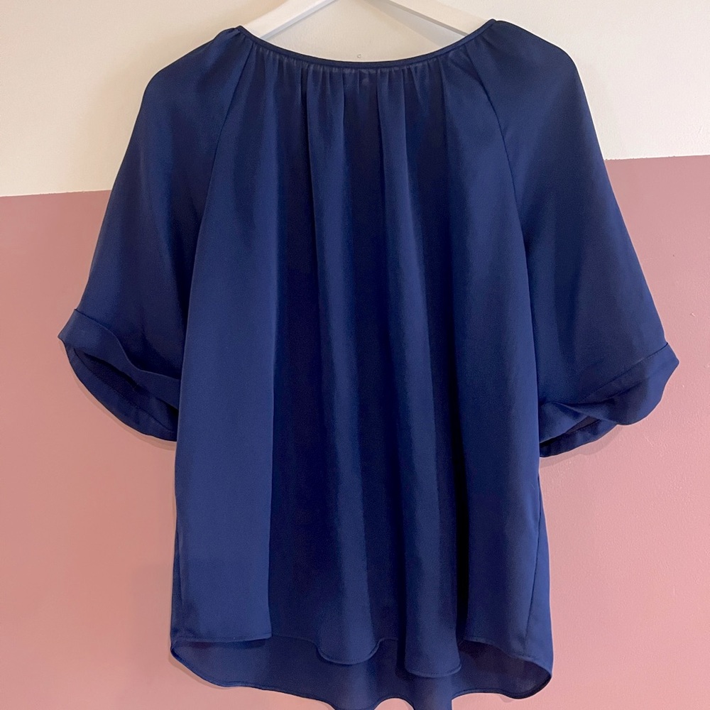Banana Republic silky blouse